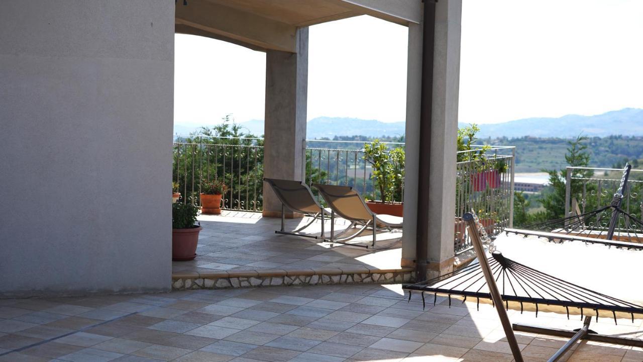 Enna Villa Del Sole E Delle Stelle Exterior photo